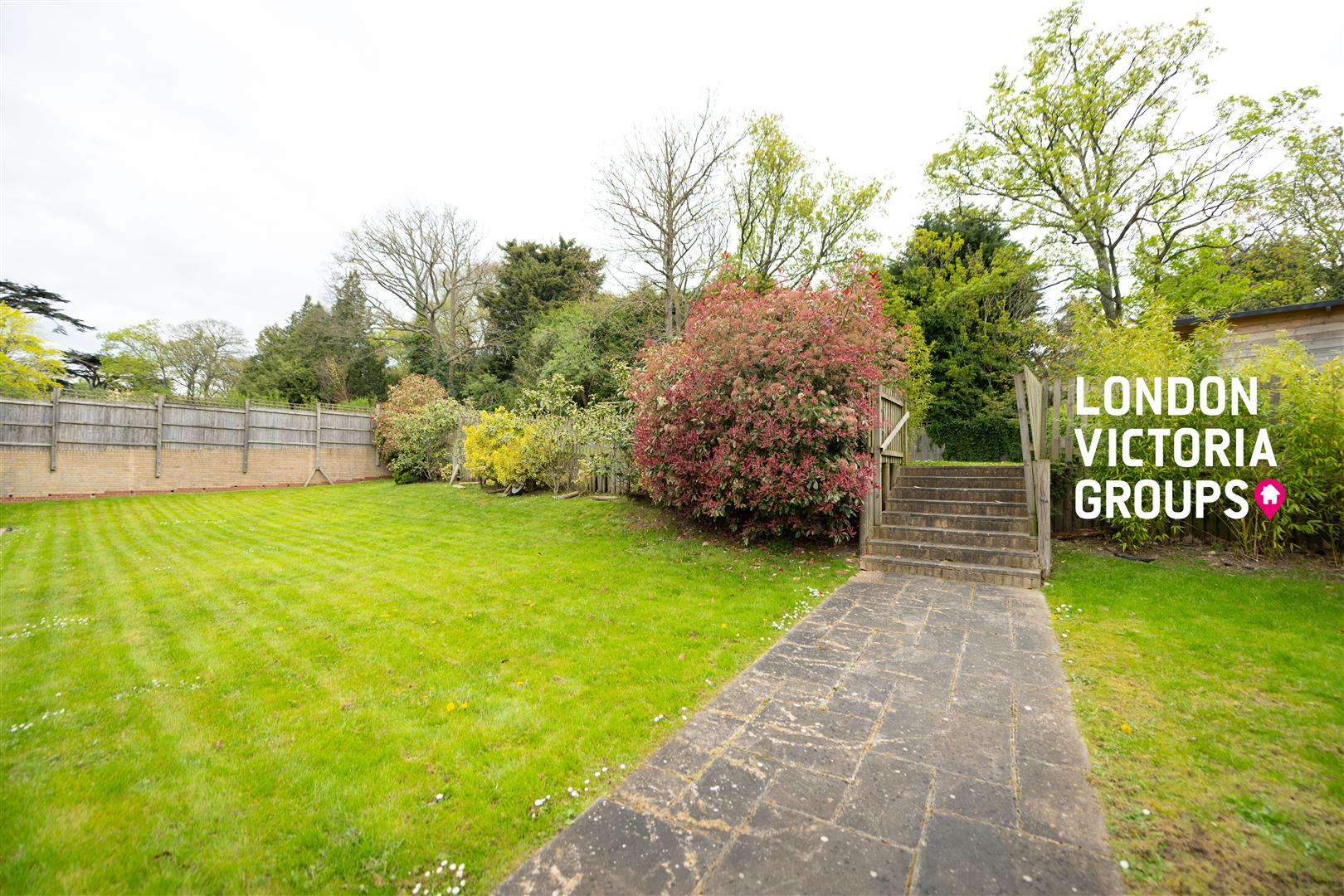 Duchess Crescent, Stanmore